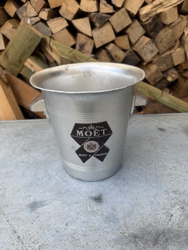Vintage moet and - moet,