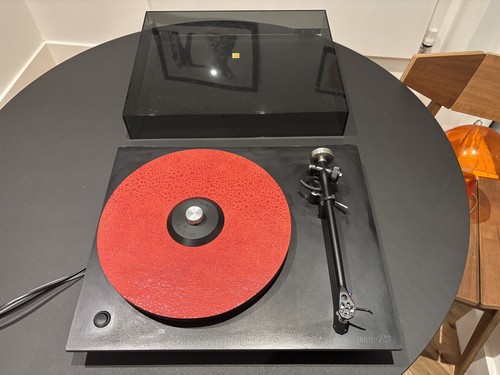 Rega turntable with benz - rega,