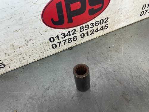 Deck shaft splined coupler