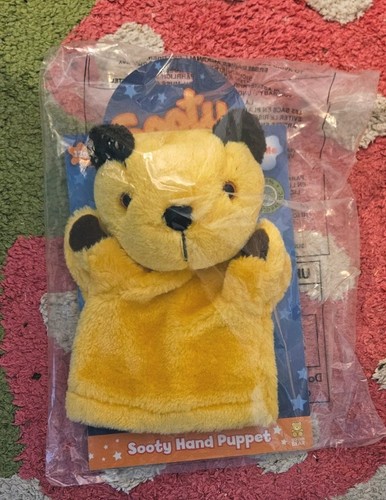 The sooty show hand - the,