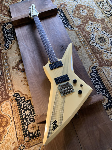 1984 aria pro deluxe - aria, zz