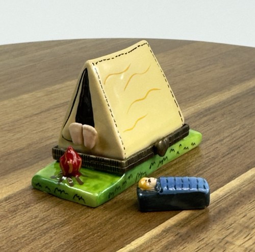 Porcelain hinged trinket box - trinket,