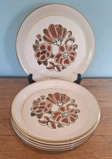 Vintage Kilncraft 10" Dinner Plates Set Of 6 Brown Rafflesia Festival Rare 1970s