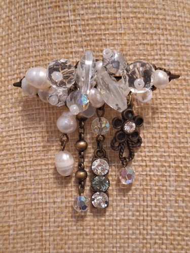 Vintage art deco pin brooch - art,