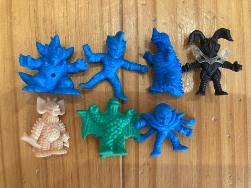 Ultraman figure keshi mini