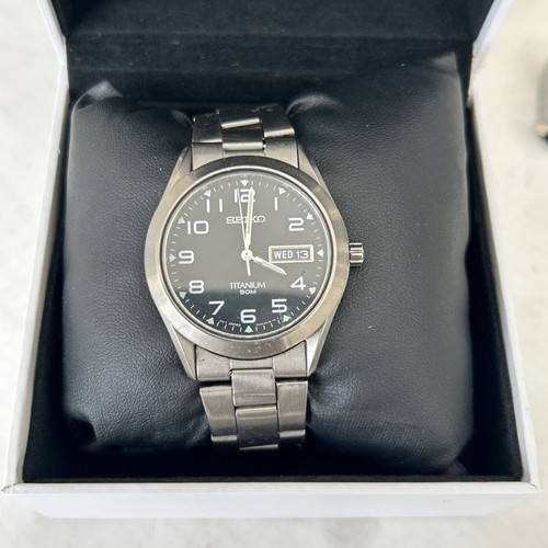 Titanium seiko sgg711p1 - seiko,