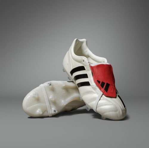 Uk9 adidas predator - uk9.5,