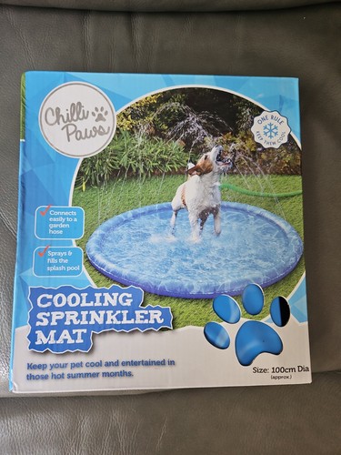 Chilli paws cooling sprinkler - chilli,