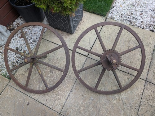 Vintage cast iron - cast, drawn