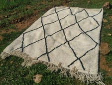 Authentic Beni Ourain Rug 6'8"