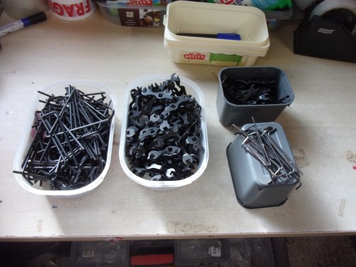 Meccano tools pieces 3 - =,
