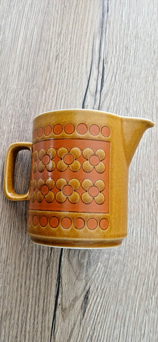 Hornsea pottery saffron - 1, pint