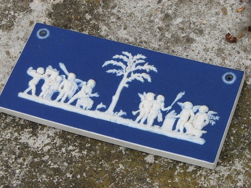 Wedgwood like rare dark blue - wedgwood,