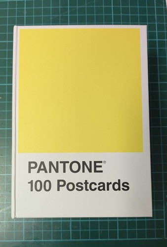 Pantone postcard box 100 - pantone,