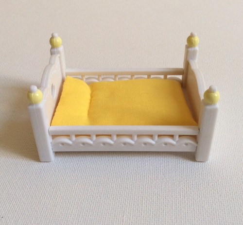 Sylvanian families triple bunk - families,