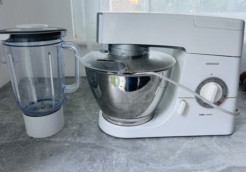Kenwood km330 chef stand mixer - kenwood,