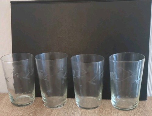 Set vintage etched glass - of, 4