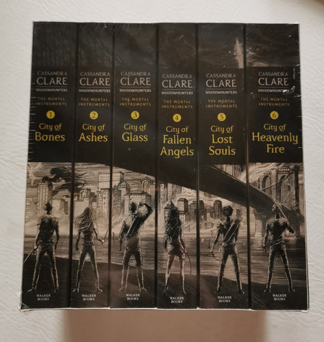 Cassandra clare the mortal - cassandra,