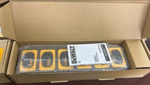 Bnib dewalt port charger - -,