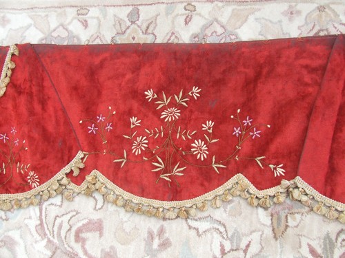 Long victorian hand - victorian,