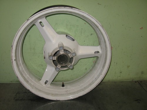 Suzuki gsxr 600 rear wheel - ,
