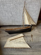 Vintage 47 cm Wooden Pond