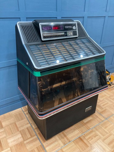 Vinyl jukebox 160 - vinyl, play.