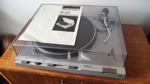 Technics turntable - sl-d3, *