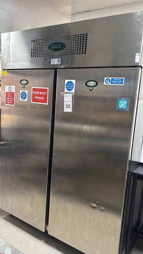 Double door commercial fridge - double,