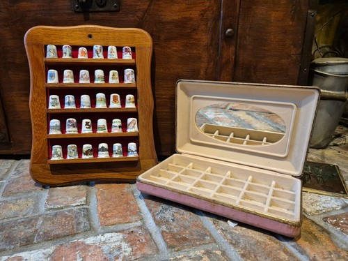 Vintage souvenir porcelain - uk,