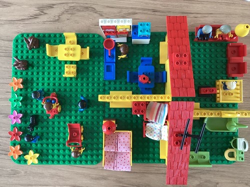 Duplo vintage house with - vintage,