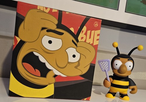 The simpsons bumblebee man - simpsons,