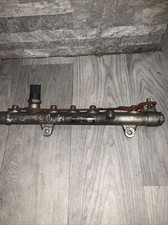 Suzuki Grand Vitara fuel rail 0445214078 genuine 1.9 ddis 95kw