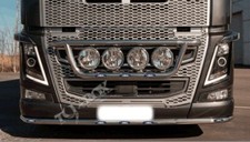 For VOLVO FH16 CHROME BULL BAR GRILL SPOTLIGHT BAR LIGHT BAR NUDGE 2013-2019 LED