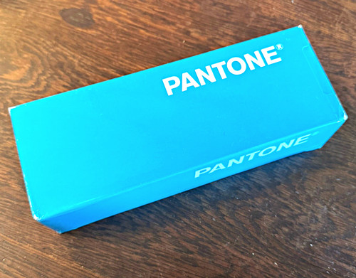 Pantone plus series - pantone, formula