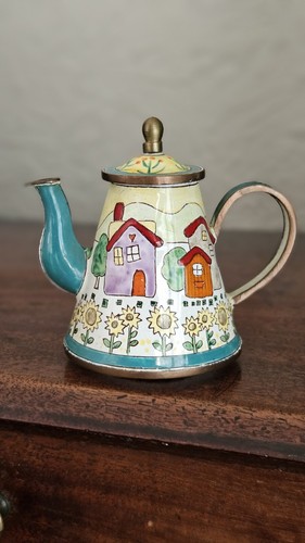 Kelvin chen miniature teapot - chen,