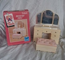 Vintage Sindy Pedigree