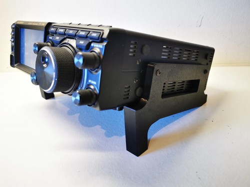 Desk stand for yaesu - stand,