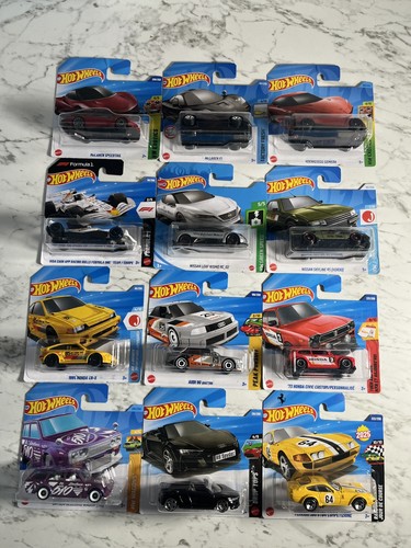 X12 hot wheels mixed - hot,