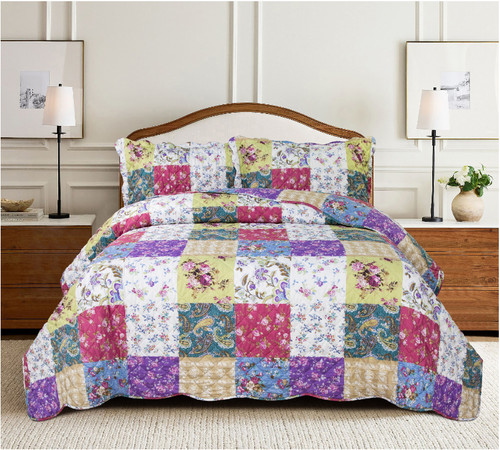 Quilted patchwork bedspread - patchwork,
