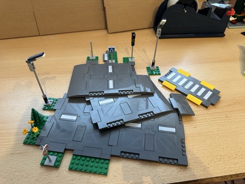 Lego city road plates - city,