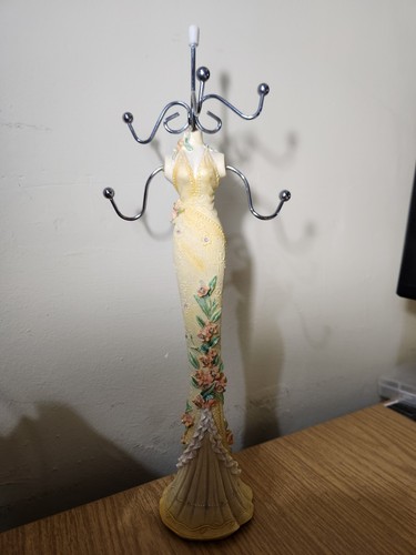 Jewelry holder yellow - holder,