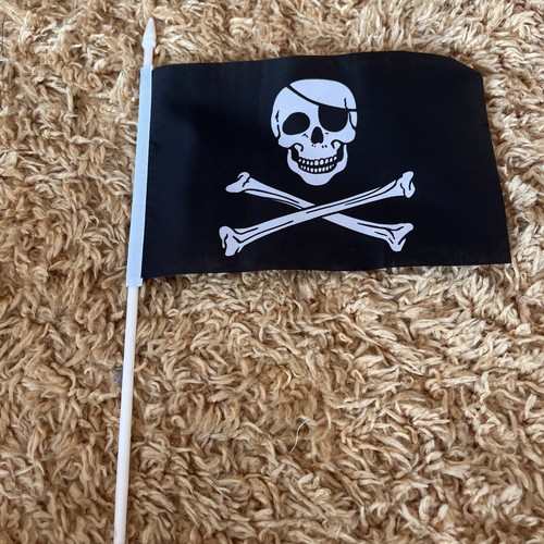 Small pirate flag - flag, skull