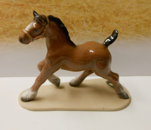 Hagen renaker horse 3156 - hagen,