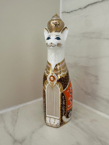 Royal crown derby cats - derby,