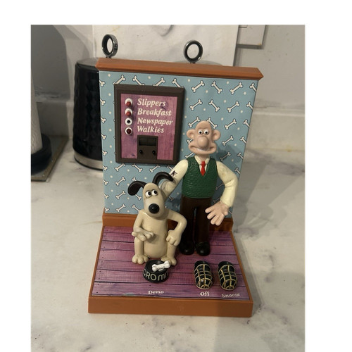 Wallace gromit digital alarm - &,