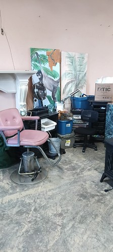 Salon closing full equipment - salon,