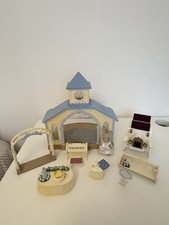 Sylvanian Families Wedding Chapel Set With Wedding Car And Accessories