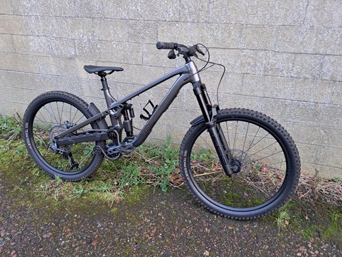 Trek slash 2025 - trek,