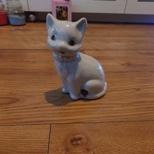 Vintage Pottery Cat 